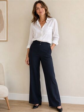 Chico’s Navy Wide Leg Dress Pants Size 2.5 = 14 Regular Pull On Career Casual